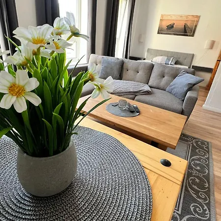 Altbauapartment In Wassernähe Und Magenta Tv Apartment Brandenburg an der Havel