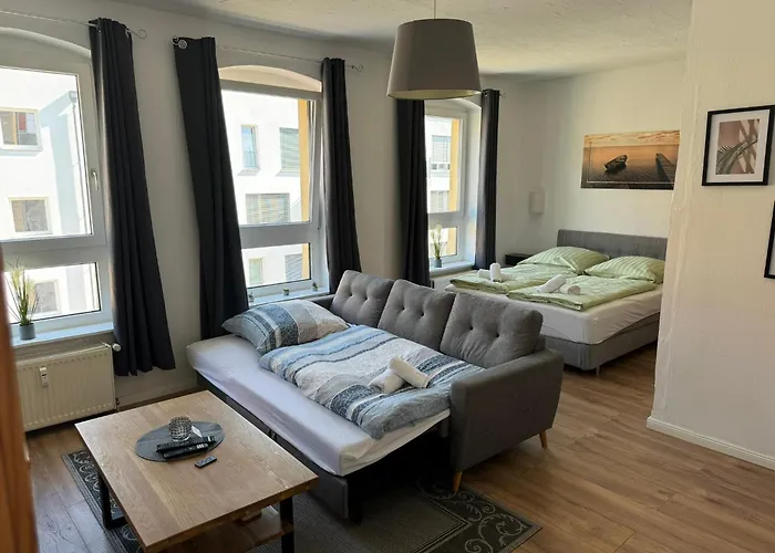 Altbauapartment In Wassernaehe Und Magenta Tv Apartamento Brandenburg (Brandenburg an der Havel)